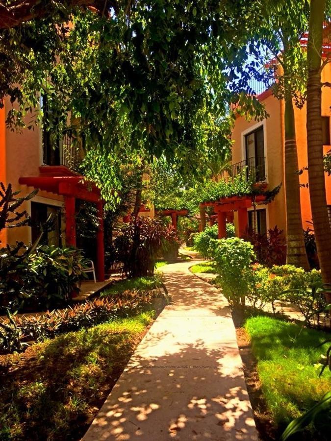 Villa Ikal Playa del Carmen Exterior photo